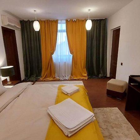 Ambiennt Hotel Bukarest Eksteriør billede