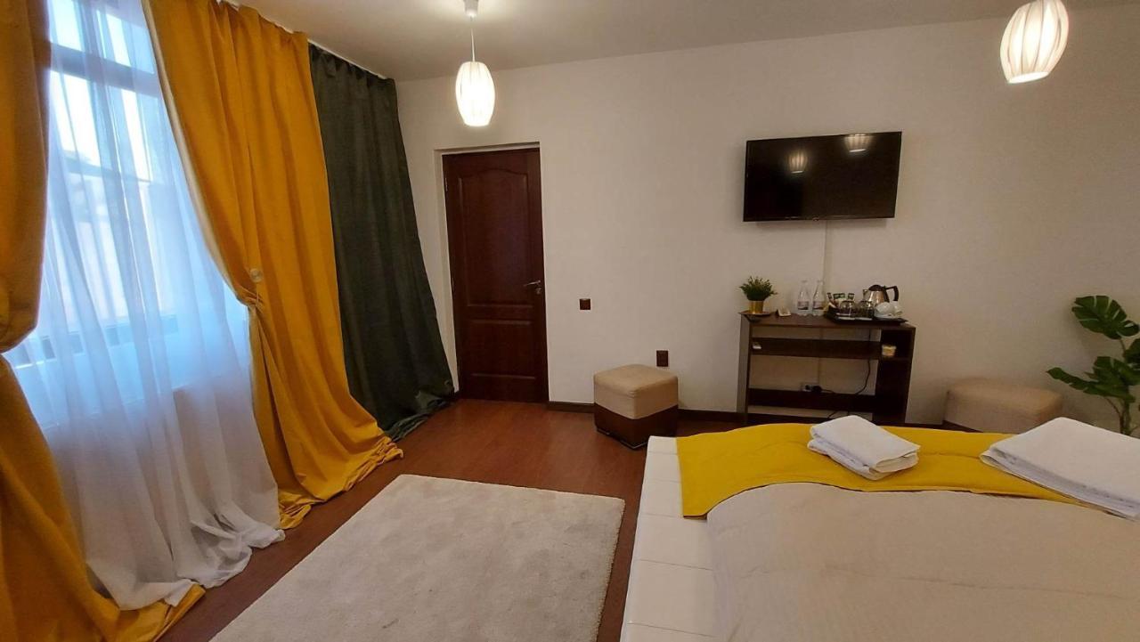 Ambiennt Hotel Bukarest Eksteriør billede