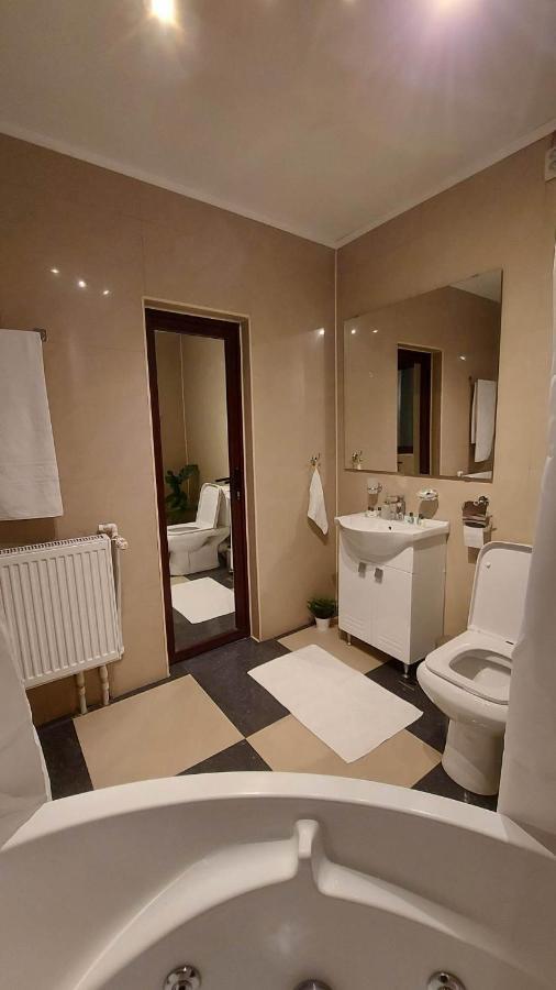 Ambiennt Hotel Bukarest Eksteriør billede